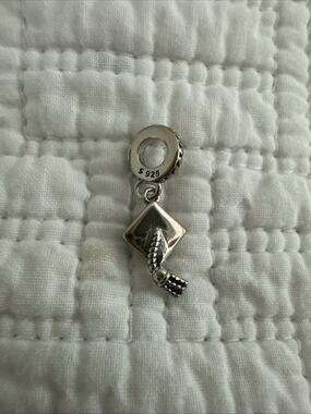 Authentic PANDORA 925 Silver Graduation Cap Dangle Charm 791892 EUC